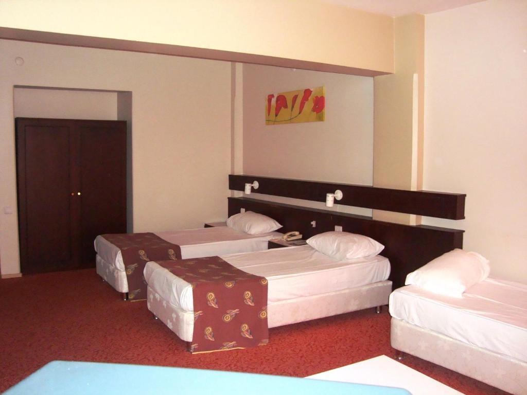 Hotel Eken Бандырма Номер фото