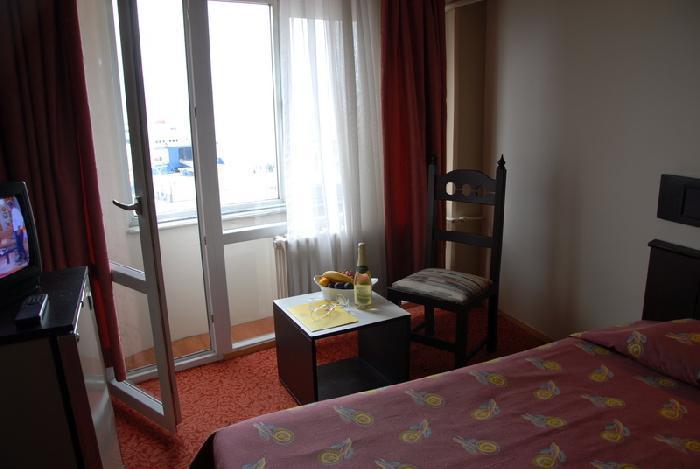 Hotel Eken Бандырма Экстерьер фото